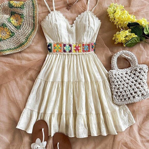 Apricot Boho Women's V-Neck Sleeveless Floral Lace Patchwork Color Block Dress - Picture 1 of 6